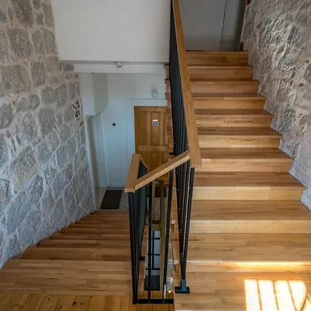 Atticus Apartmán