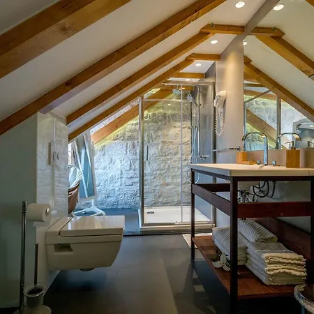 Atticus Lejlighed Split